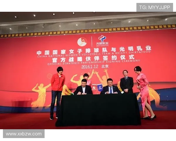 伊斯坦布尔与主帅沙欣签约达成执教协议 双方15日下午正式签约 伊斯坦布尔与主帅沙欣签约达成执教协议 双方15日下午正式签约